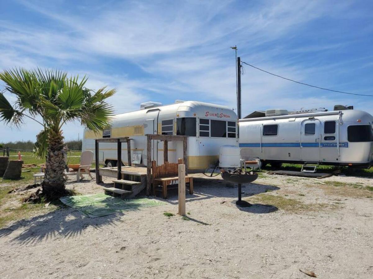 Maggie At The Beach - 1973 Vintage Rv Port Lavaca Εξωτερικό φωτογραφία